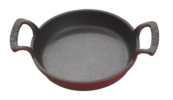 Arcata, Round Dish, 15 oz, 6 1/4" dia., 9"D w/Handles, Red Exterior, Cast Iron