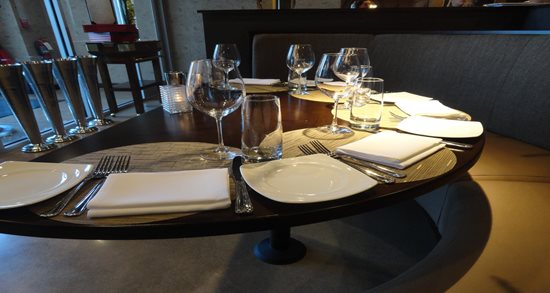 Ken Stewart's East Bank tabletop and flatware