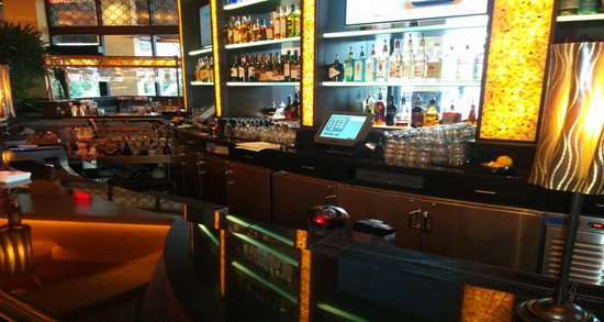 The Cheesecake Factory bar