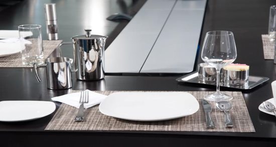 Intelligrated corporate dining cafe place-setting 