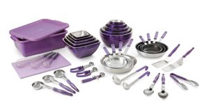 Vollrath: Purple Smallwares to Prepare and Serve Allergen-free Meals